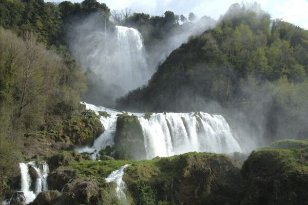 Cascata_delle_Marmore_2